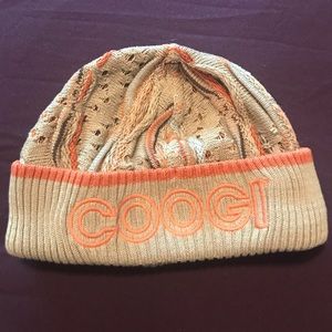 COOGI beige/orange knit skully XL